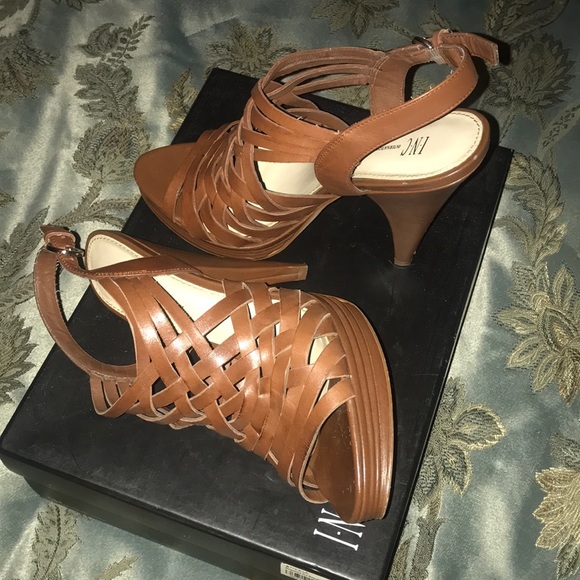 Sandals Heels - Picture 2 of 6